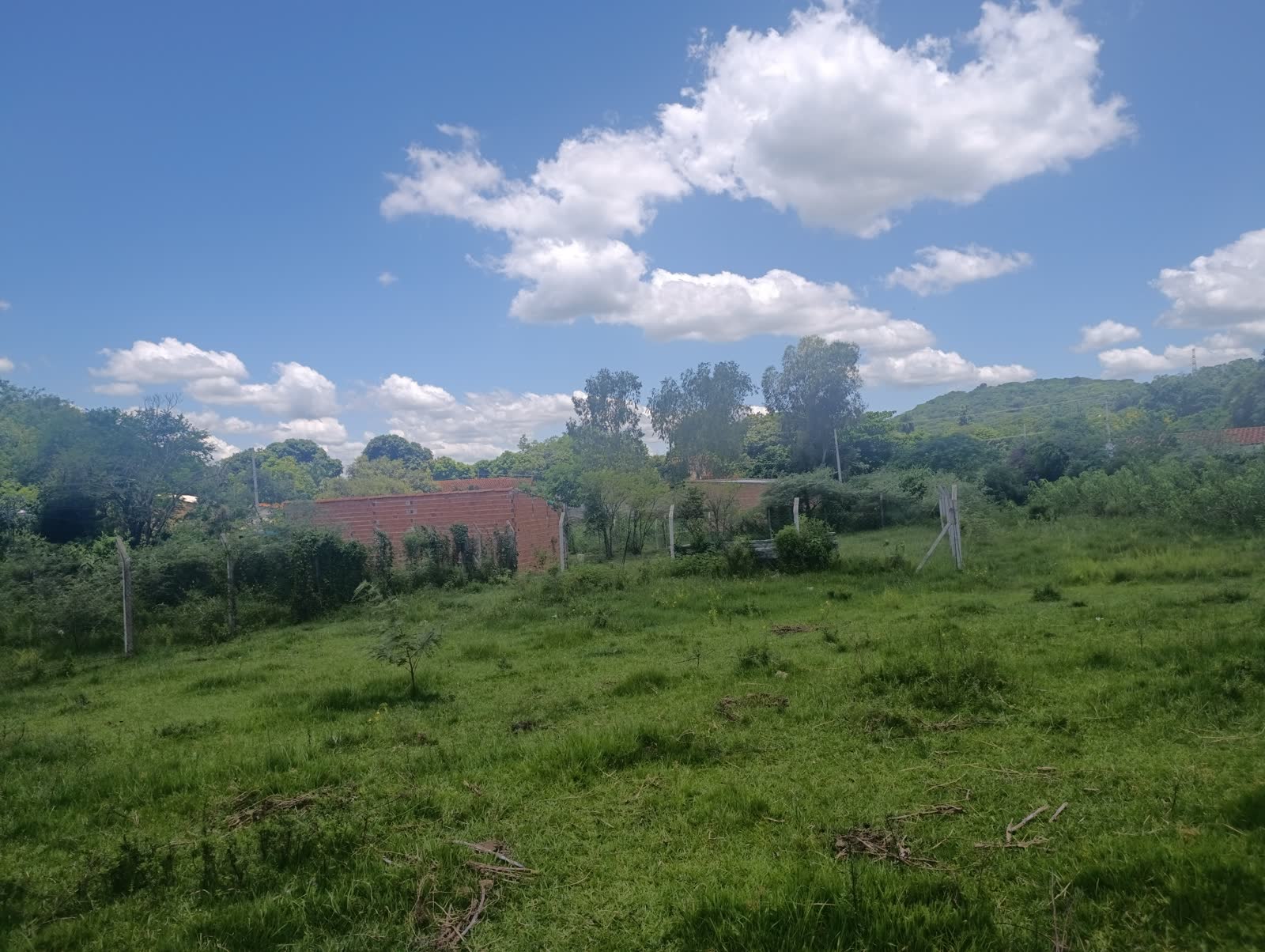 Foto real del terreno Pirayú: pirayu-03
